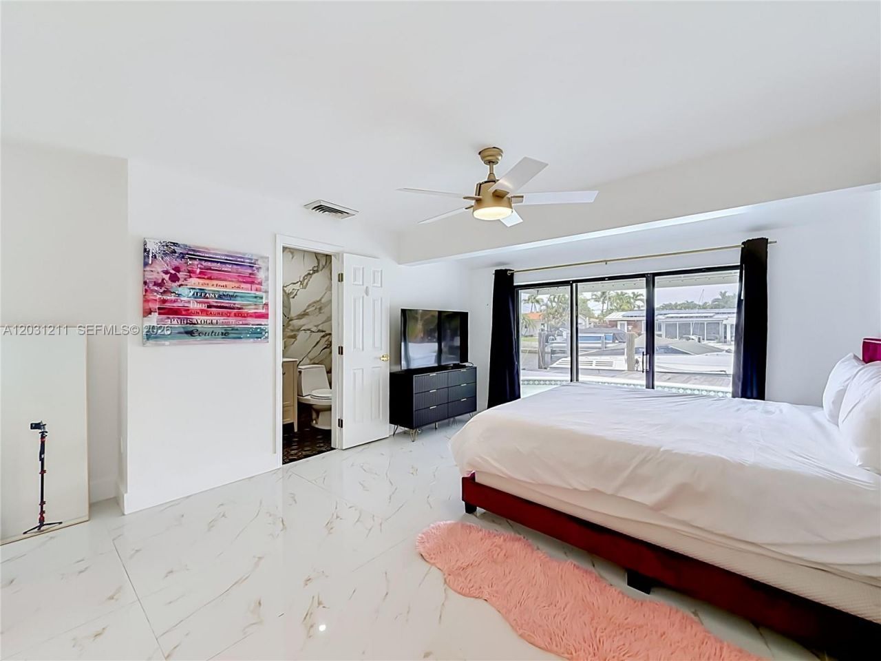 2216 NE 18th Ave , Wilton Manors, FL 33305 Photo
