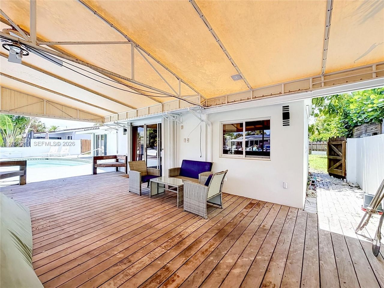 2216 NE 18th Ave , Wilton Manors, FL 33305 Photo