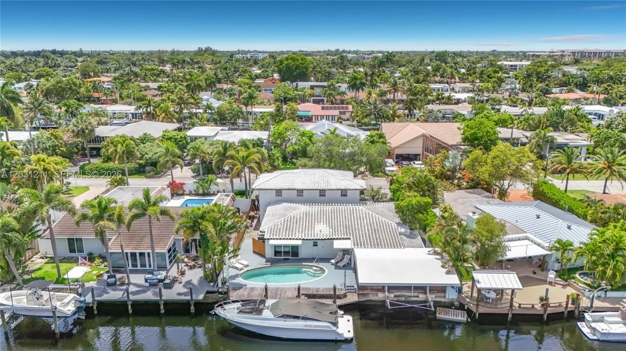 2216 NE 18th Ave , Wilton Manors, FL 33305 Photo