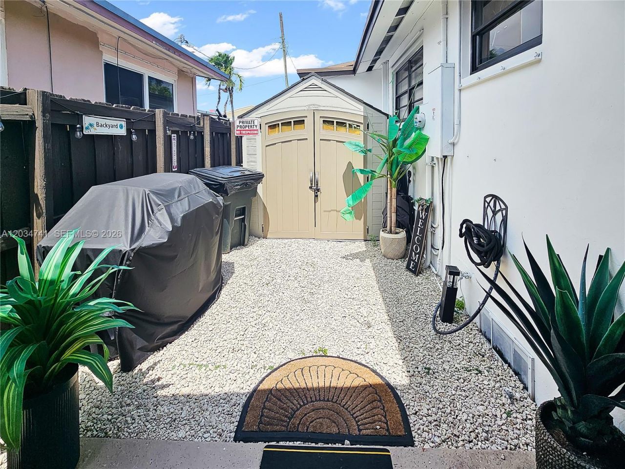 621 NW 59th Ave, Miami, FL 33126 Photo