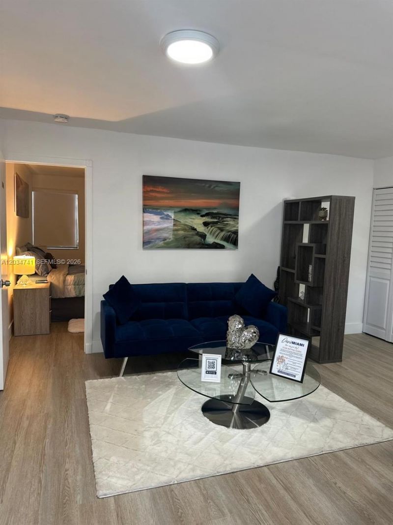 621 NW 59th Ave, Miami, FL 33126 Photo