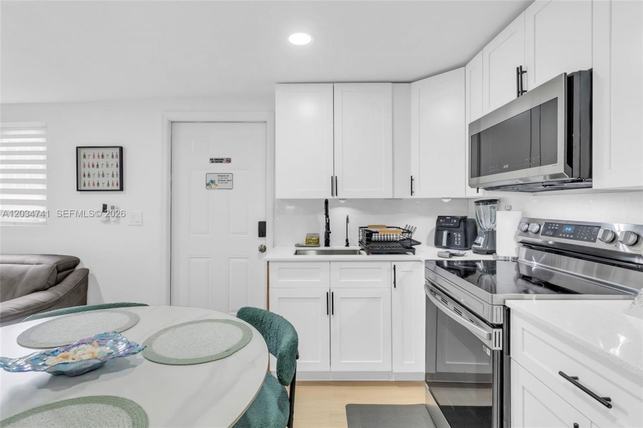 621 NW 59th Ave, Miami, FL 33126 Photo