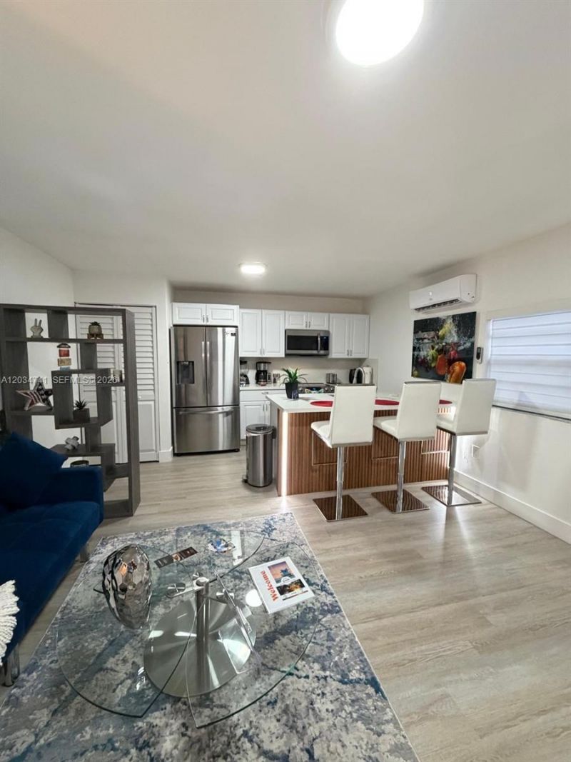 621 NW 59th Ave, Miami, FL 33126 Photo