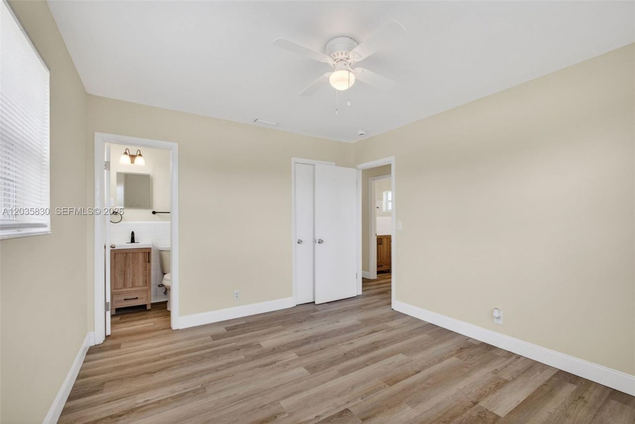 560 W 34th St , Riviera Beach, FL 33404 Photo