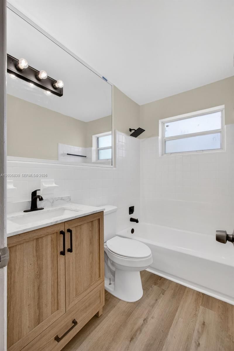 560 W 34th St , Riviera Beach, FL 33404 Photo