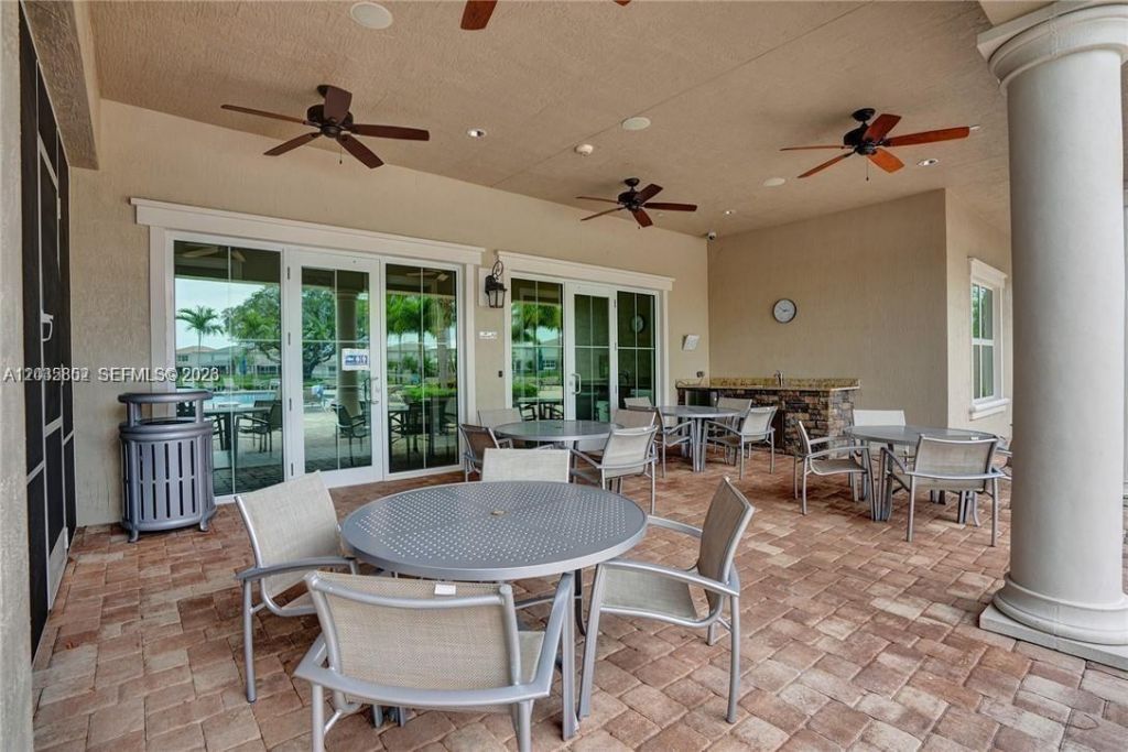 5140 Eucalyptus Dr , Unit 5, Hollywood, FL 33021 Photo
