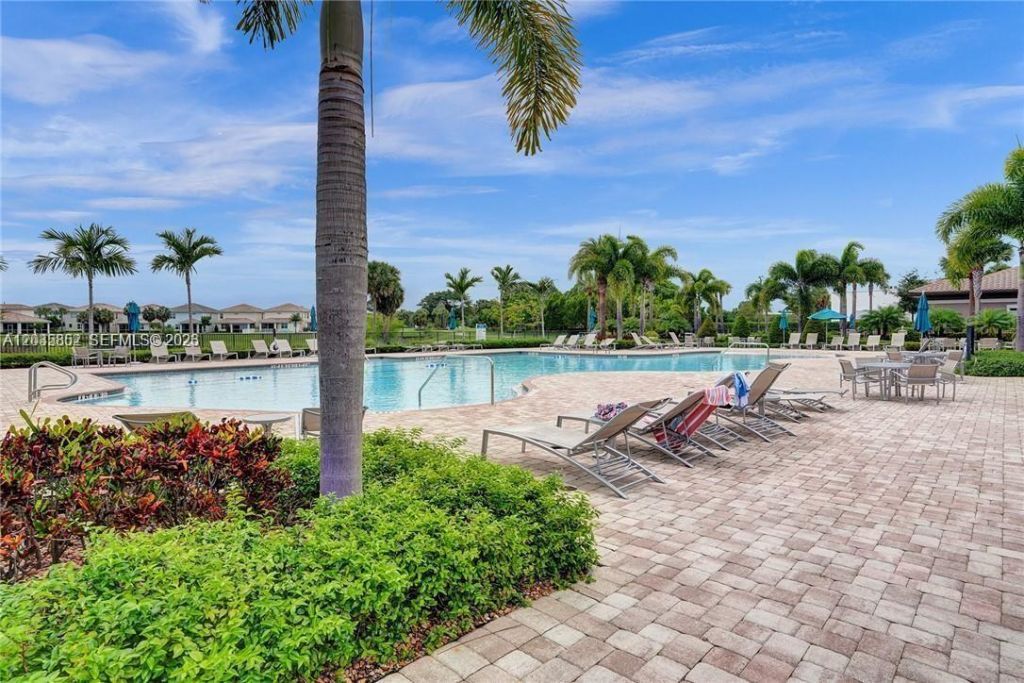 5140 Eucalyptus Dr , Unit 5, Hollywood, FL 33021 Photo