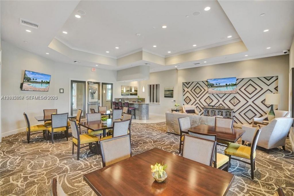 5140 Eucalyptus Dr , Unit 5, Hollywood, FL 33021 Photo