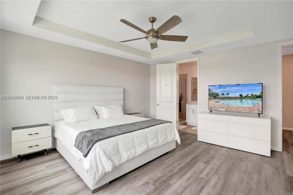 5140 Eucalyptus Dr , Unit 5, Hollywood, FL 33021 Photo