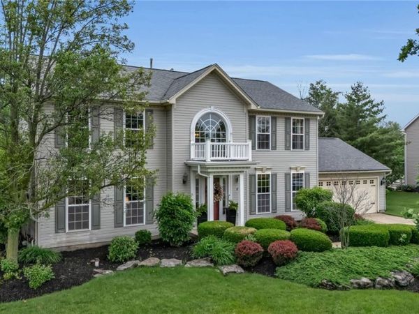 9384 Pinyon Court, Clarence Center, NY 14032