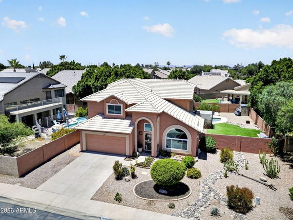2504 S REVOLTA, Mesa, AZ 85209