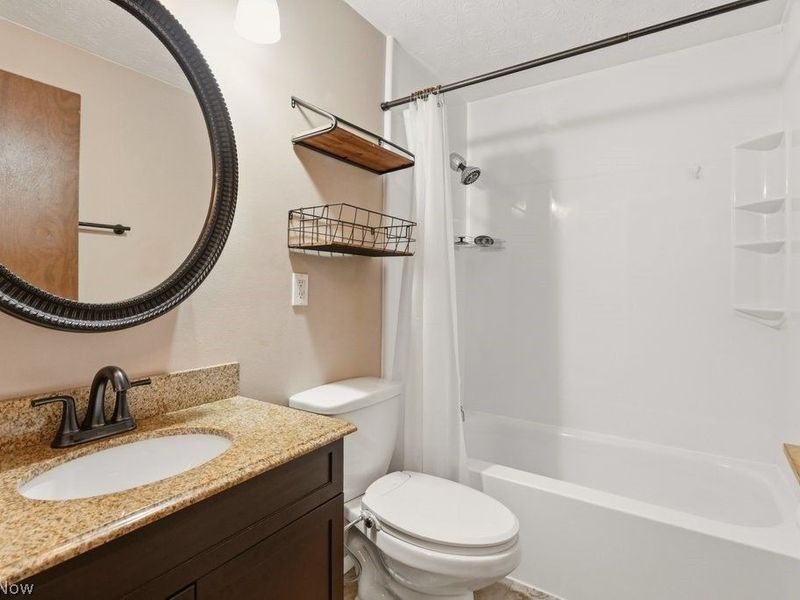 10125 Driftwood Cove, Unit E, Aurora, OH 44202 Photo 15