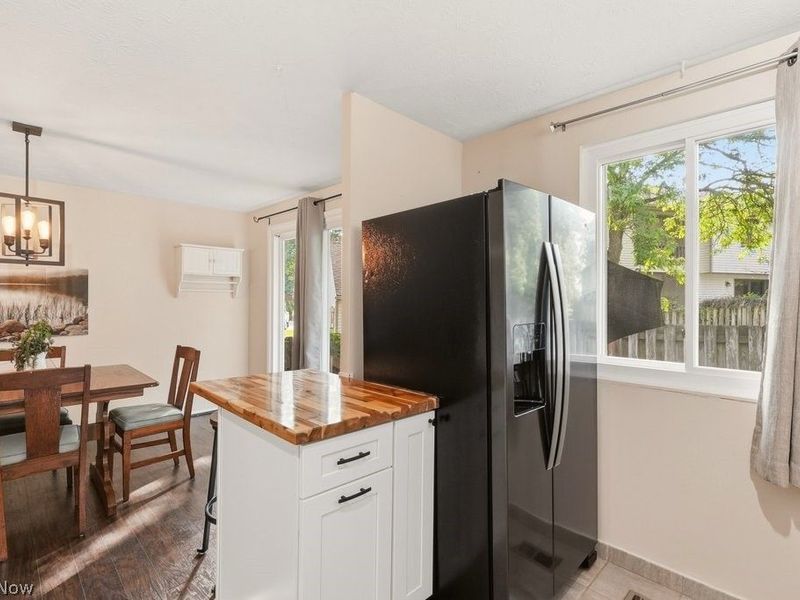 10125 Driftwood Cove, Unit E, Aurora, OH 44202 Photo 9
