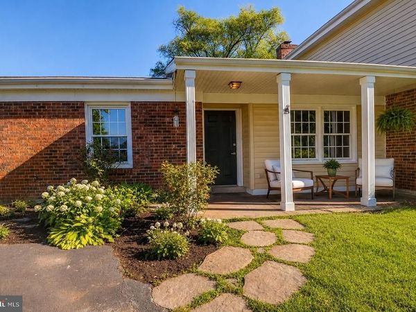 413 HARDING COURT , STERLING, VA 20164
