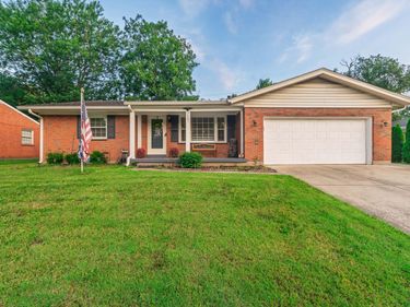 3407 Greentree Road, Lexington, KY 40517