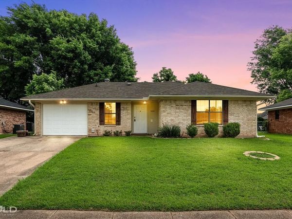 5505 E Meadow Drive , Bossier City, LA 71112