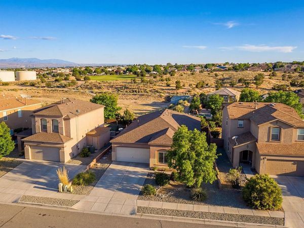 6530 Shiprock Drive NE, Rio Rancho, NM 87144