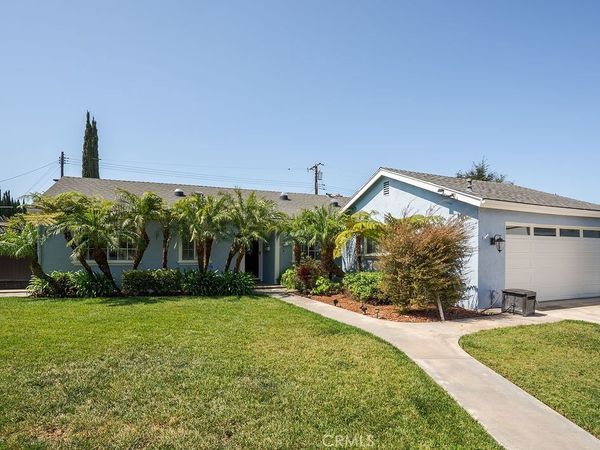 2914 E Lomita, Orange, CA 92867