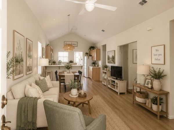 91 Orangewood Court, Redlands, CA 92373