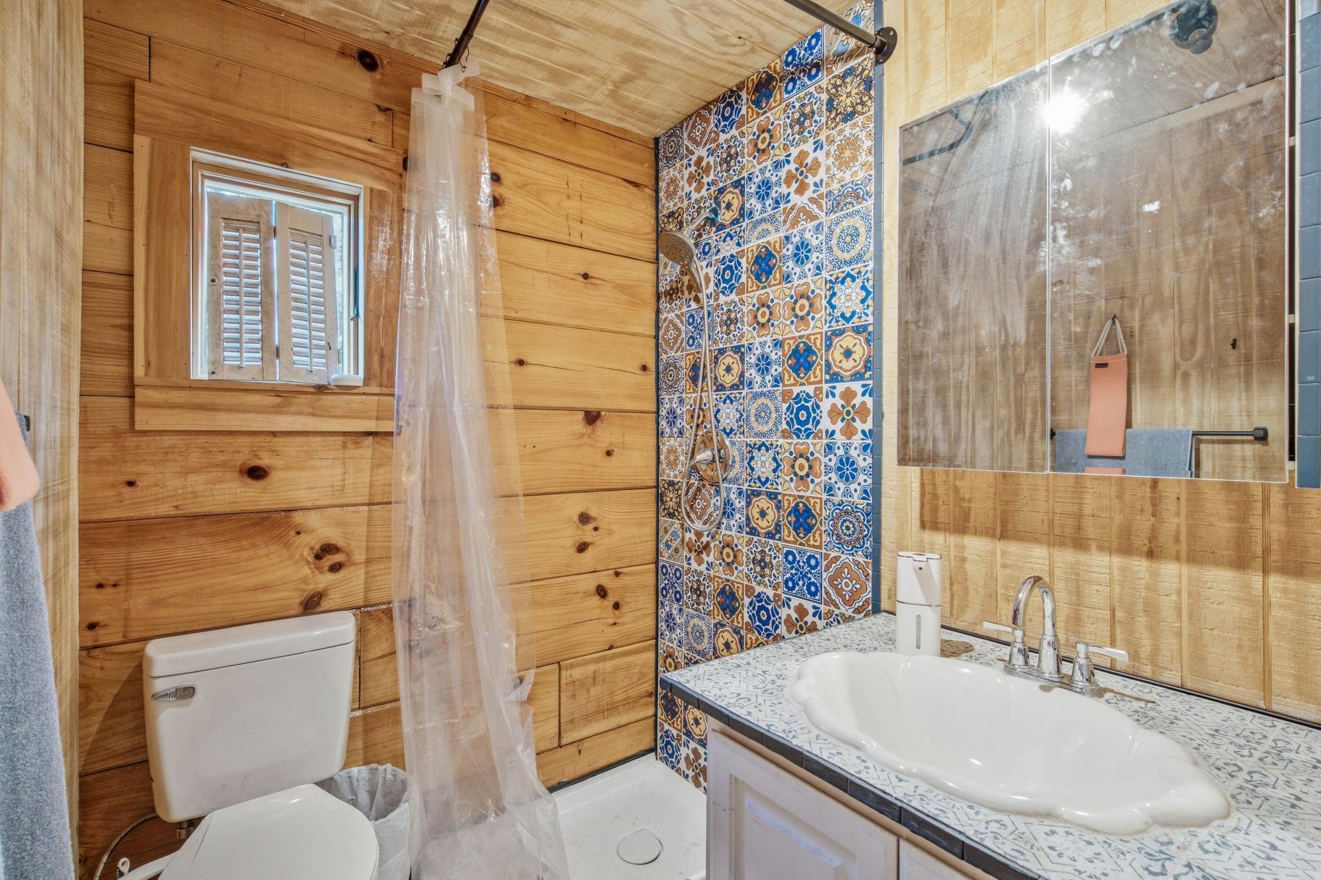64 Harbor Breeze Drive Photo 10
