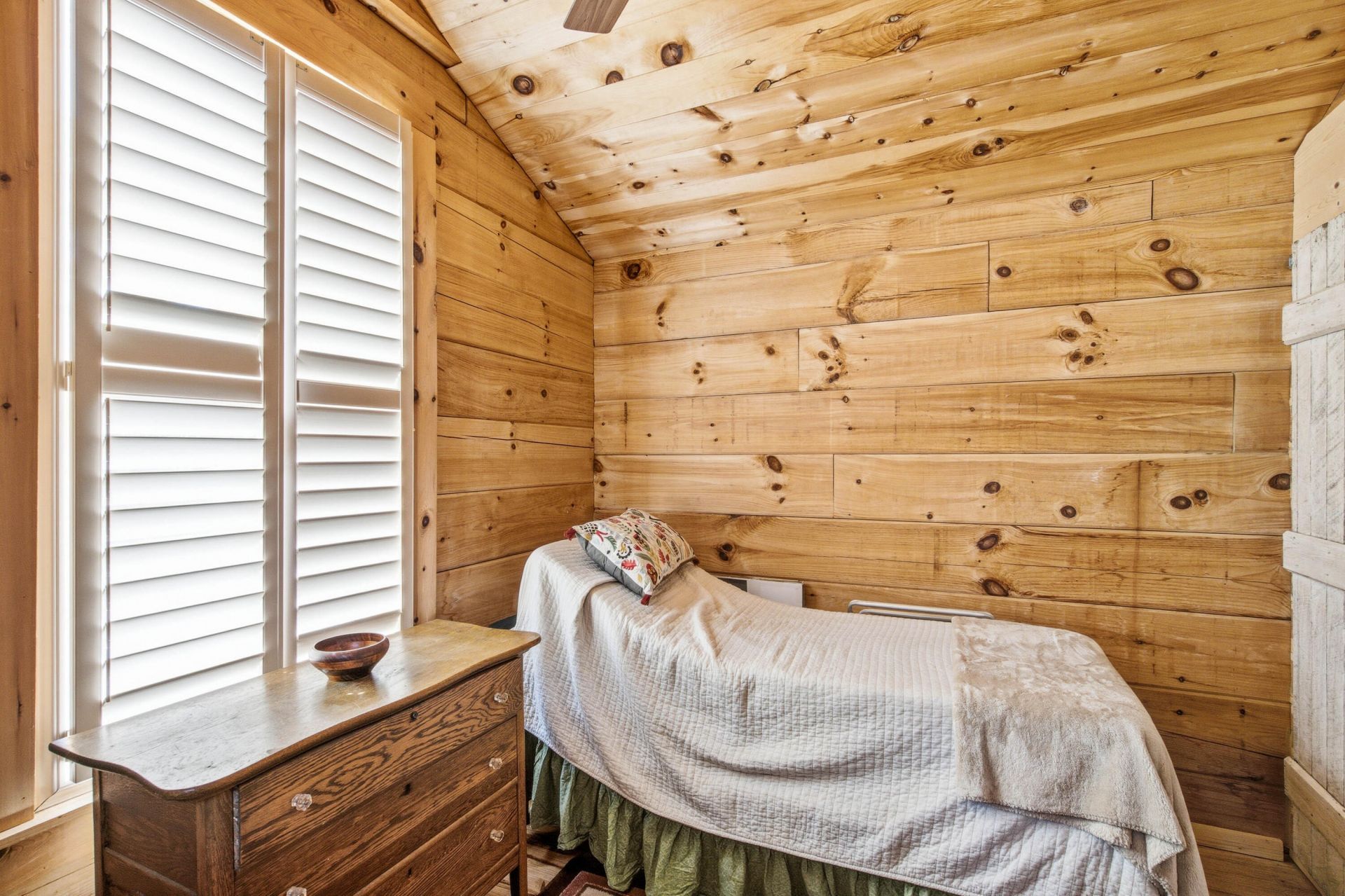 64 Harbor Breeze Drive Photo 11