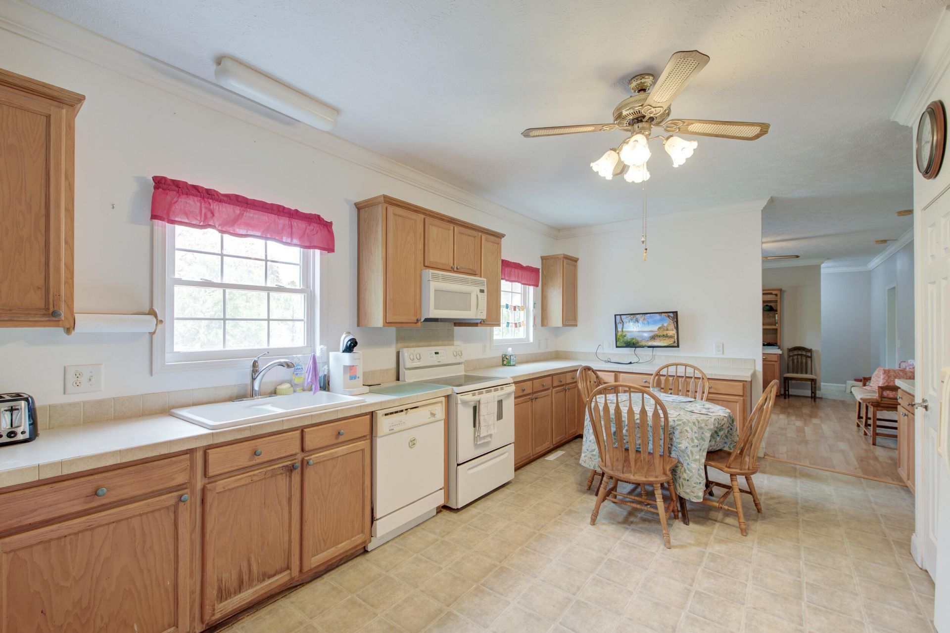 5510 Remington Trail Photo 46