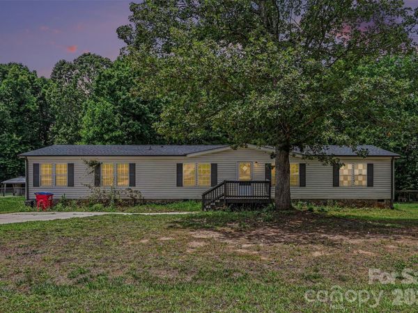 4533 Red Apple Drive , Unit 9, Bessemer City, NC 28016