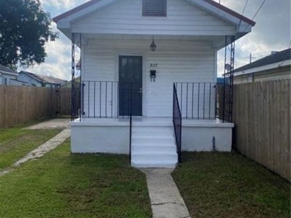 837 AVENUE A Avenue, Marrero, LA 70072