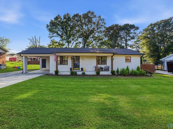 801 Cooper Lane, Hartselle, AL 35640