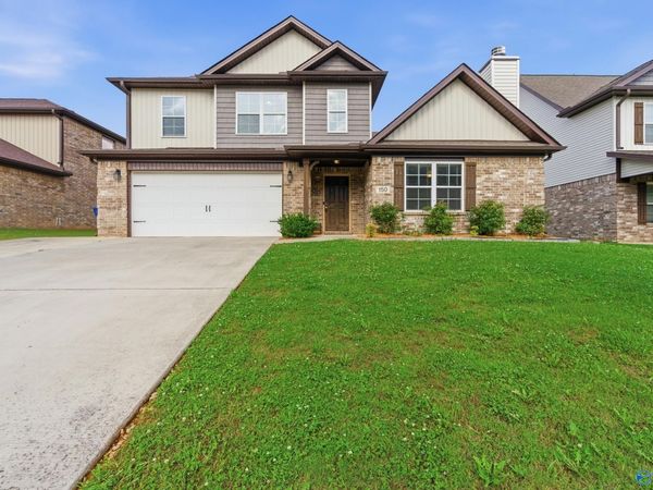 150 Heritage Way Drive, Toney, AL 35773