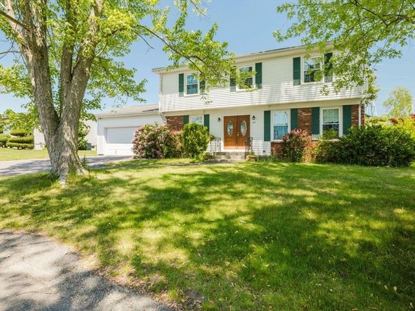 80 Wellesley, Somerset, MA 02726