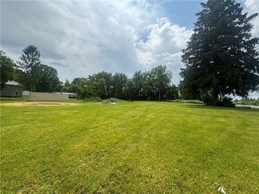2220 31, Port Byron, NY 13140