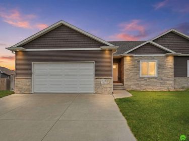 9515 Friedman Street, Lincoln, NE 68516