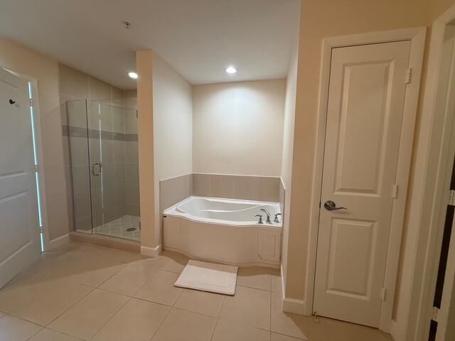 1945 S Ocean Drive, Unit 509, Hallandale Beach, FL 33009 Photo