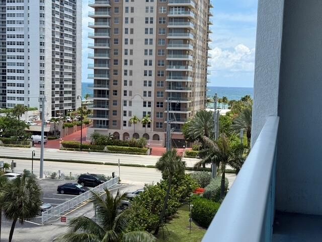 1945 S Ocean Drive, Unit 509, Hallandale Beach, FL 33009 Photo