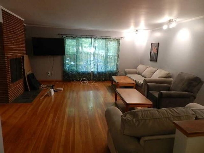 1475 London Drive , Columbus, OH 43221 Photo 13