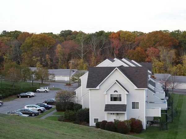 100 Merrimack Ave, Unit 125, Dracut, MA 01826