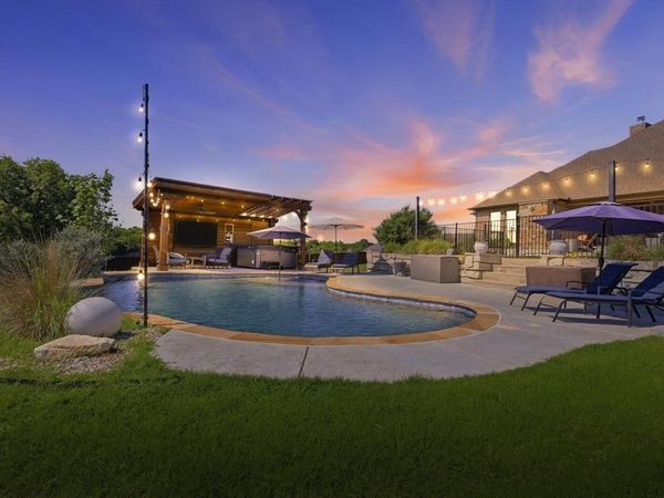 6630 Caliche Circle, Midlothian, TX 76065