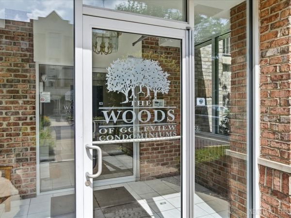 7841 W 157th Street , Unit 104, Orland Park, IL 60462