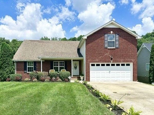 1247 Viewmont Dr, Clarksville, TN 37040