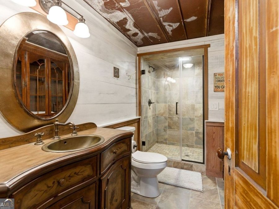 Property Image 104