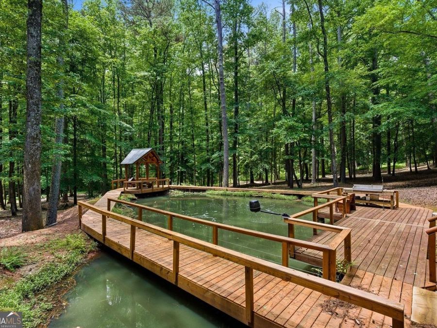 Property Image 136