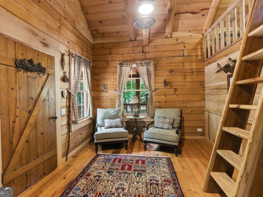 Property Image 140