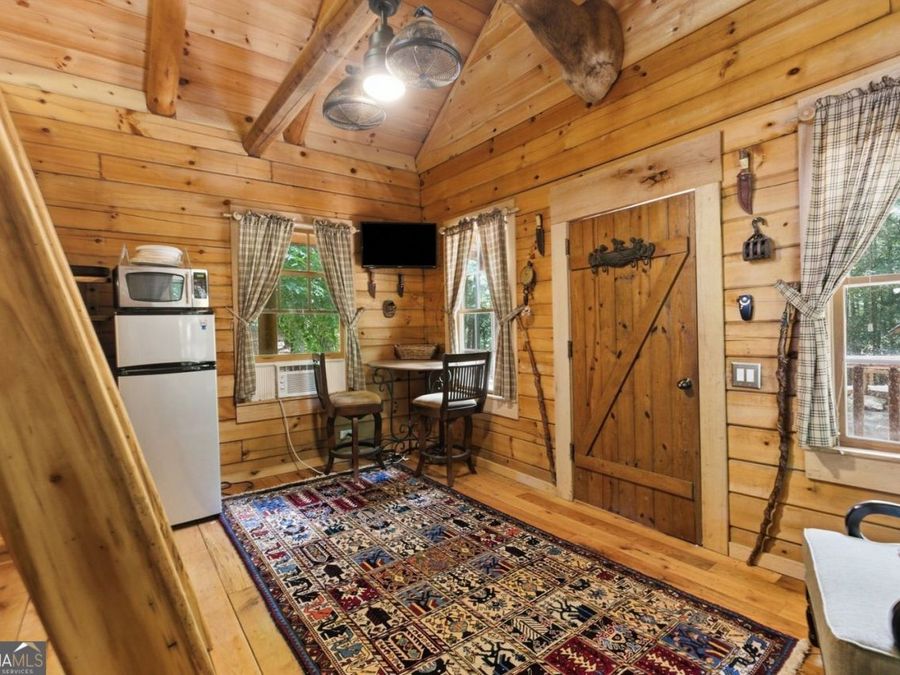 Property Image 143