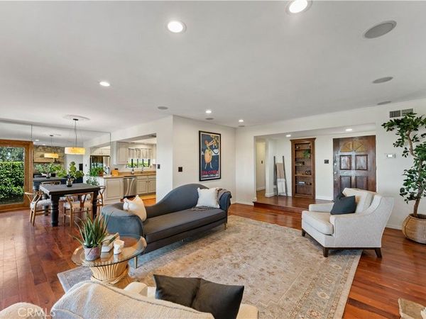 4535 San Blas, Woodland Hills, CA 91364