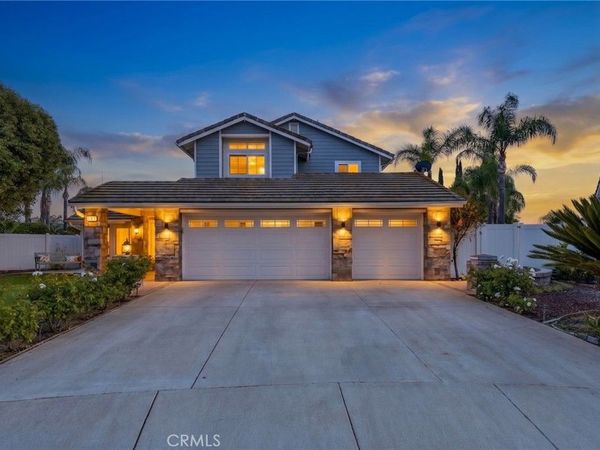 25221 Corte Sur, Murrieta, CA 92563