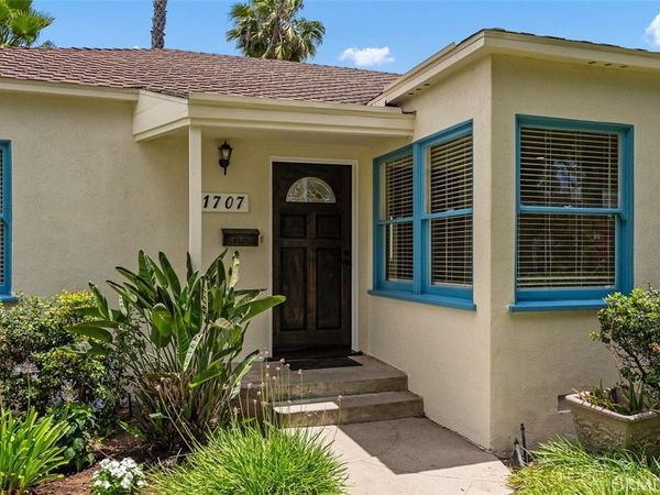 1707 N Olive Street, Santa Ana, CA 92706