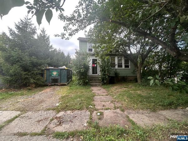 73 Main Street, BELLEVILLE, NJ 07109