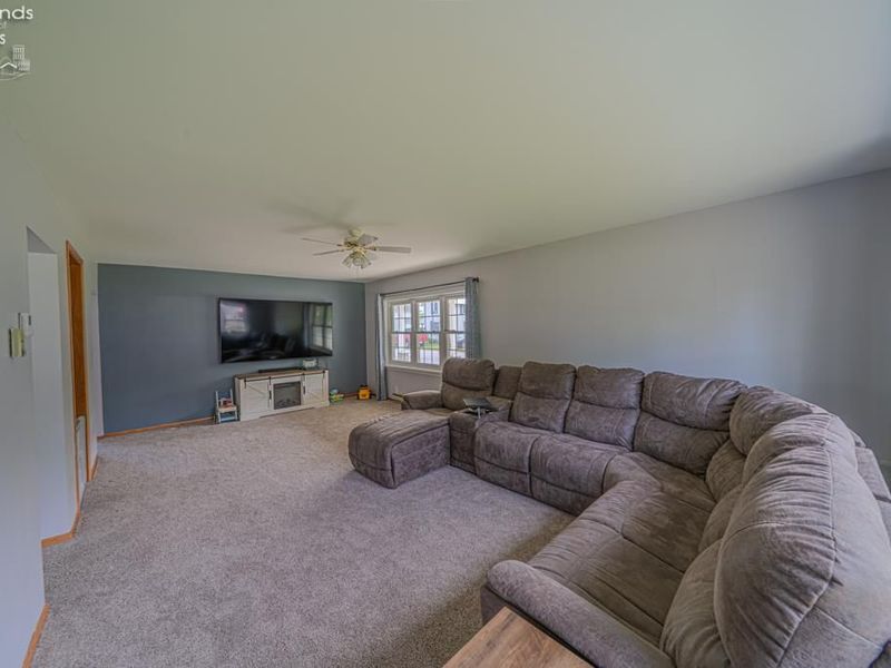 601 Fort Street, Old Fort, OH 44861 Photo 7