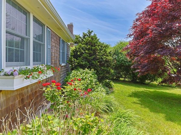 33 Jeanette Rd, Chatham, MA 02633